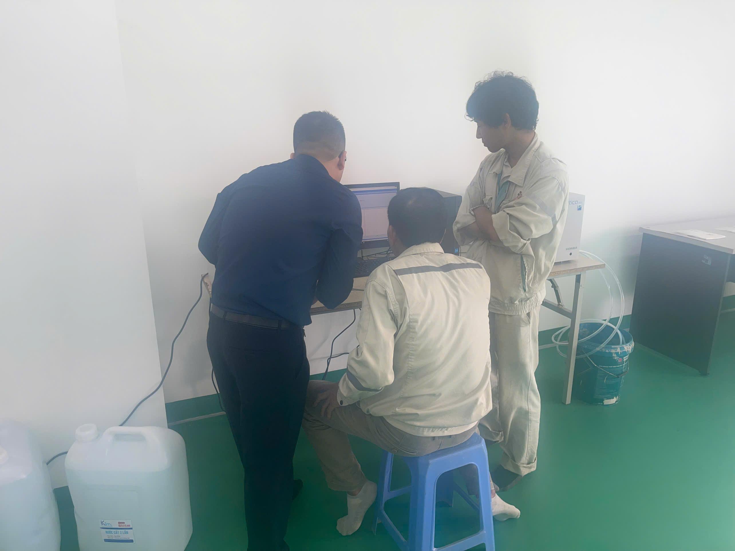 Bàn giao Máy phân tích phân bố kích thước hạt Horiba LA-350S