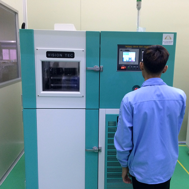 Guide the thermal shock chamber VT-TSC100 for Nano Tech company